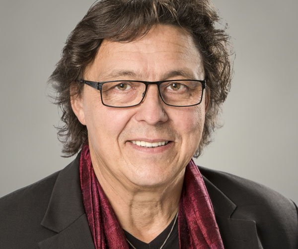 Porträt von Stefan Herok